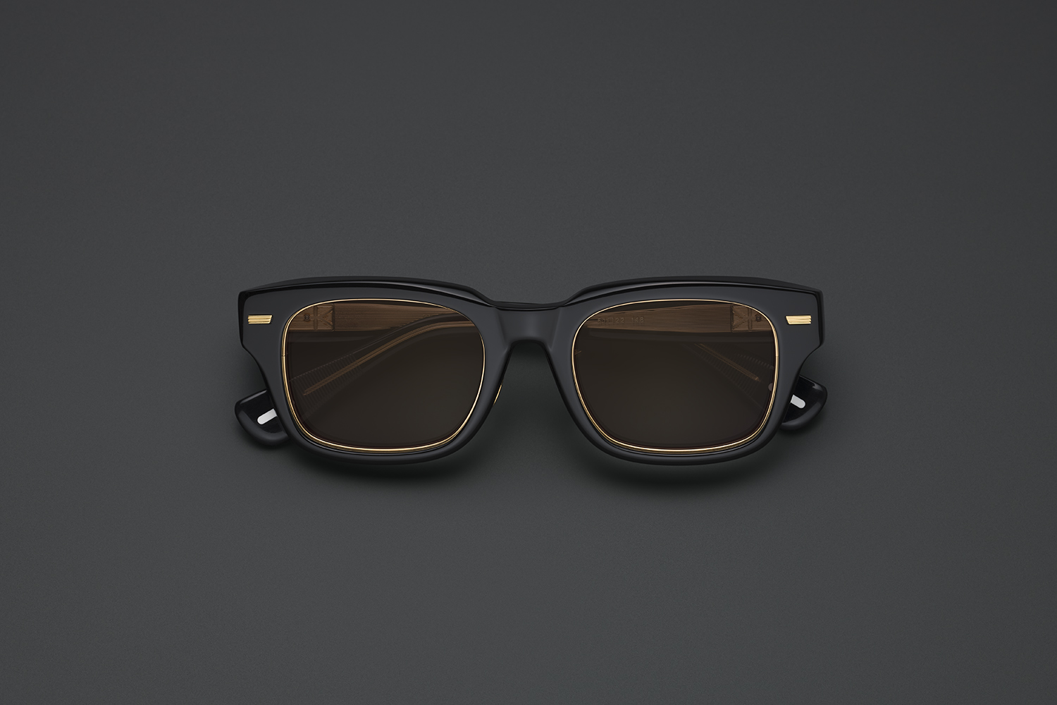 Artisanal eyewear production